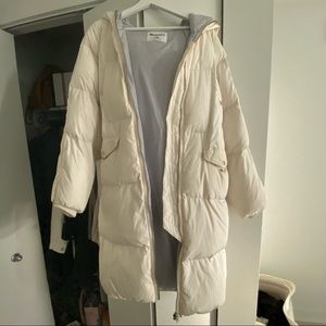 warm coat for snowy day🤩